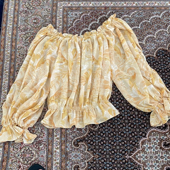 Vici Yellow Floral Blouse - Picture 5 of 10